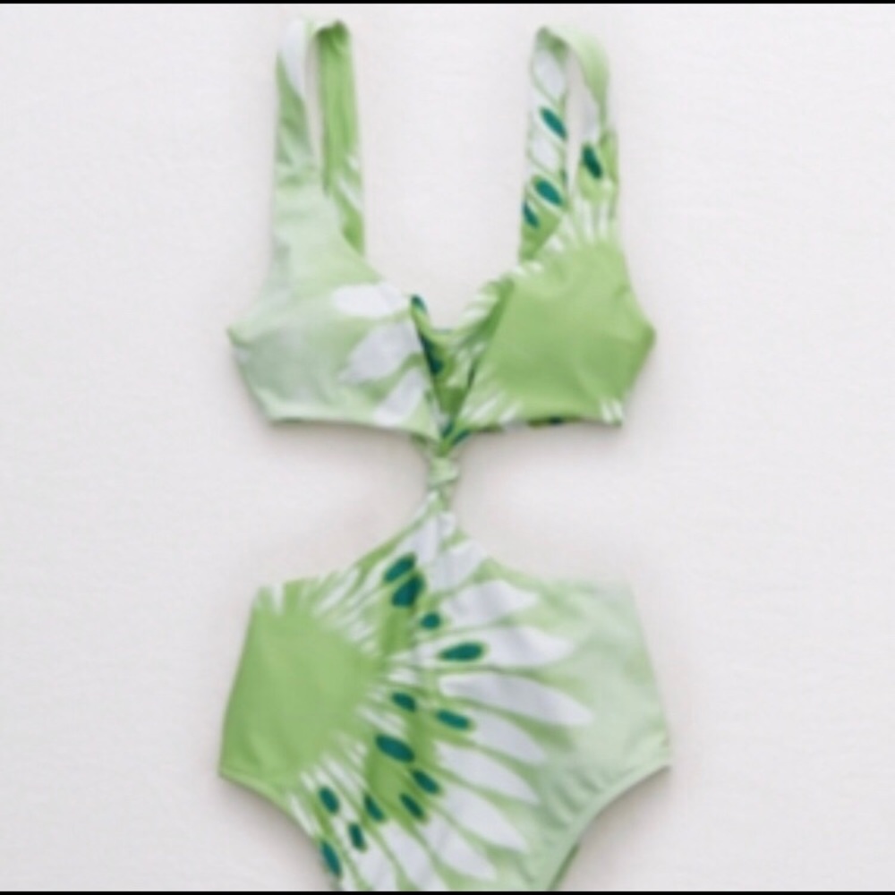 American Eagle kiwi one piece swimsuit 🎀2/$30🎀
